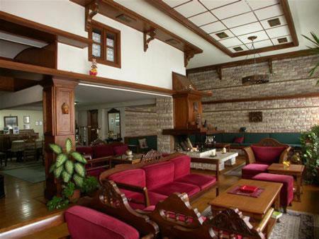 Hotel Elvetia Karpenísion Zewnętrze zdjęcie