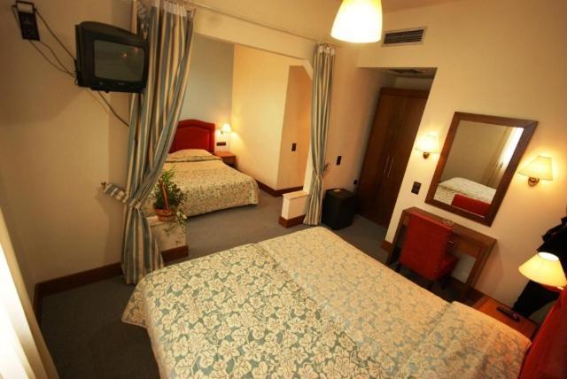 Hotel Elvetia Karpenísion Pokój zdjęcie