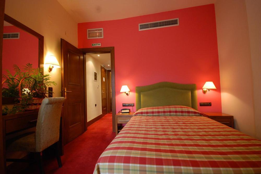 Hotel Elvetia Karpenísion Pokój zdjęcie