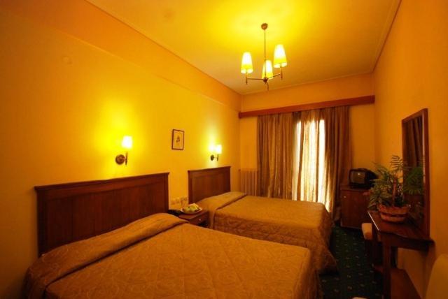 Hotel Elvetia Karpenísion Pokój zdjęcie