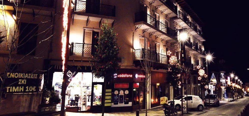 Hotel Elvetia Karpenísion Zewnętrze zdjęcie